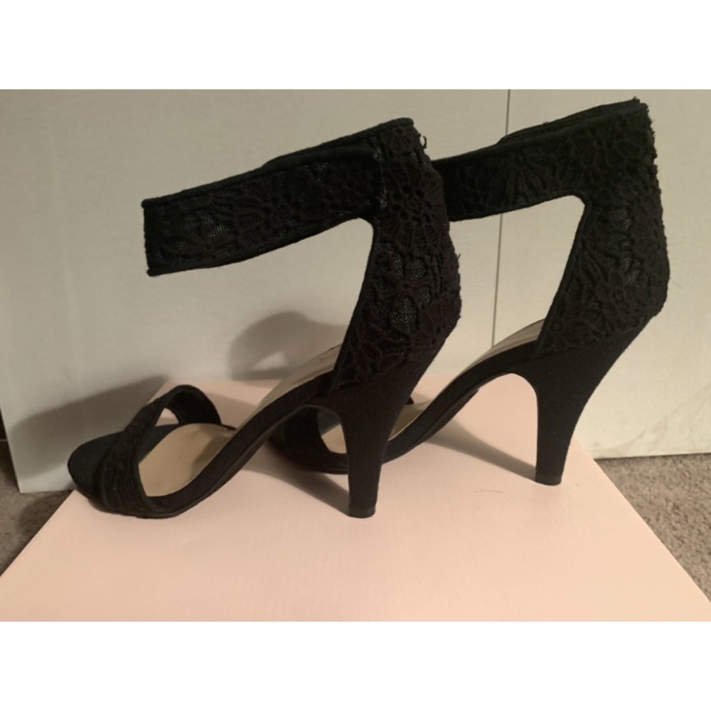 Black ankle strap Sandals size 10